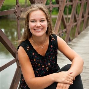 Meet your Posher, Anne